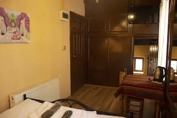 Şirvani Konağı