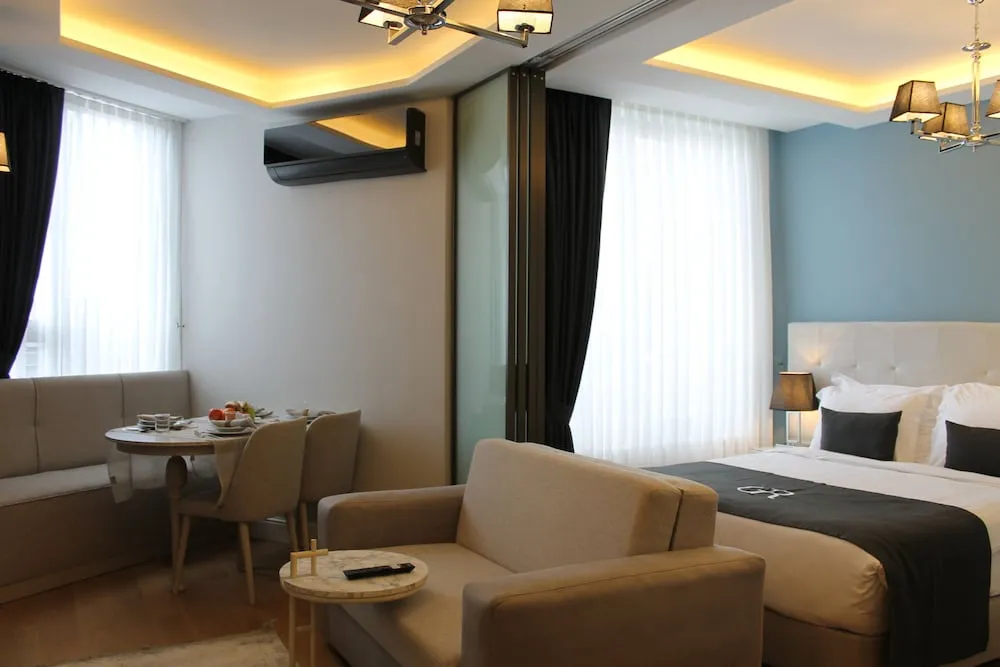 GR1 Block Studio Apartment