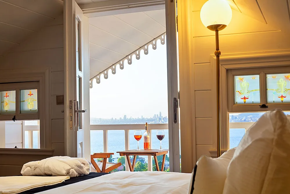 Panoramic Penthouse - Balcony, Sea View, Rome Suite