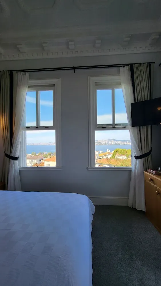 Deluxe Room - Balcony, Sea View, Paula 7
