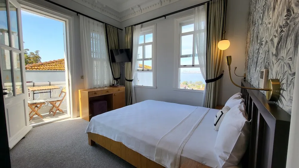 Deluxe Room - Balcony, Sea View, Paula 8