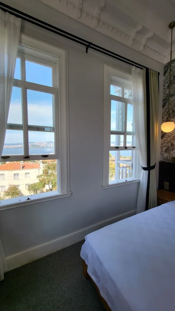 Deluxe Room - Balcony, Sea View, Paula 8