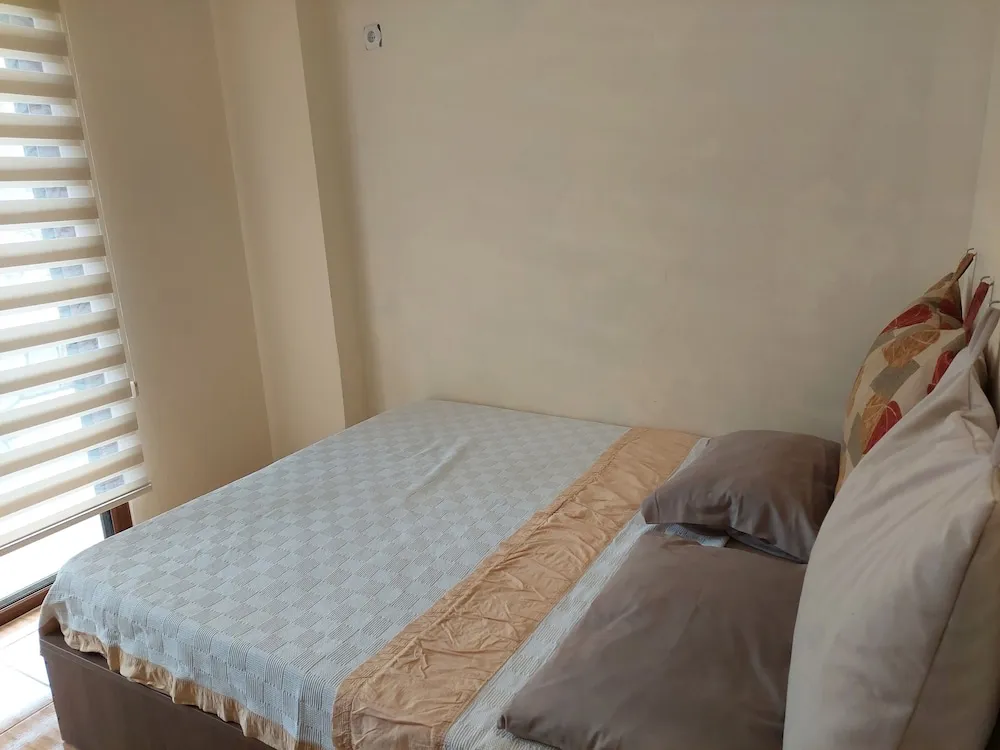 Standard Apart Daire, Bahçe Manzaralı
