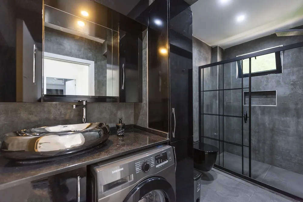 Luxury Villa, Birden Çok Yatak, Sıcak Su Küveti, Havuz Manzaralı