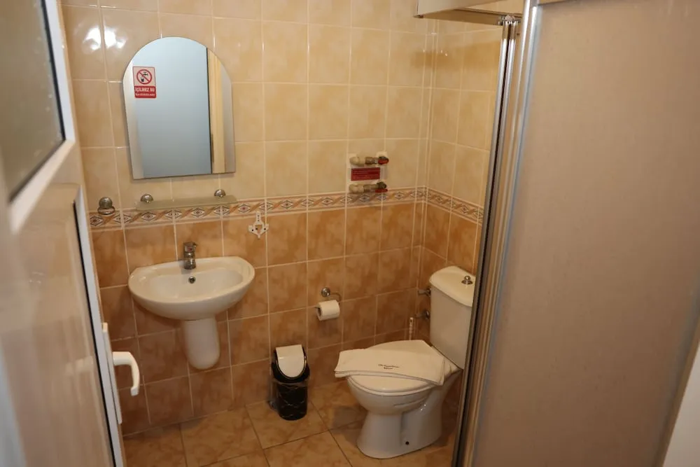 Deluxe Üç Kişilik Oda