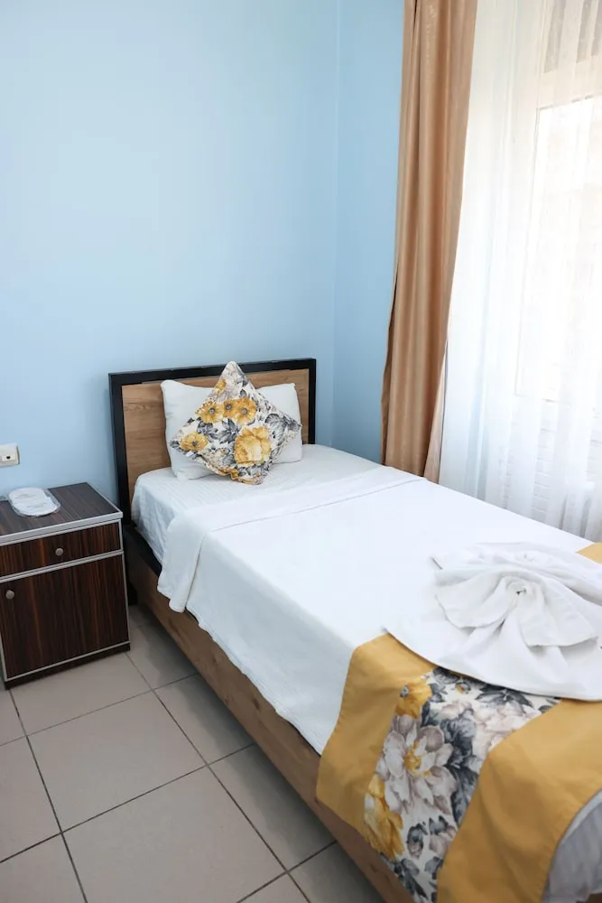 Deluxe Tek Kişilik Oda