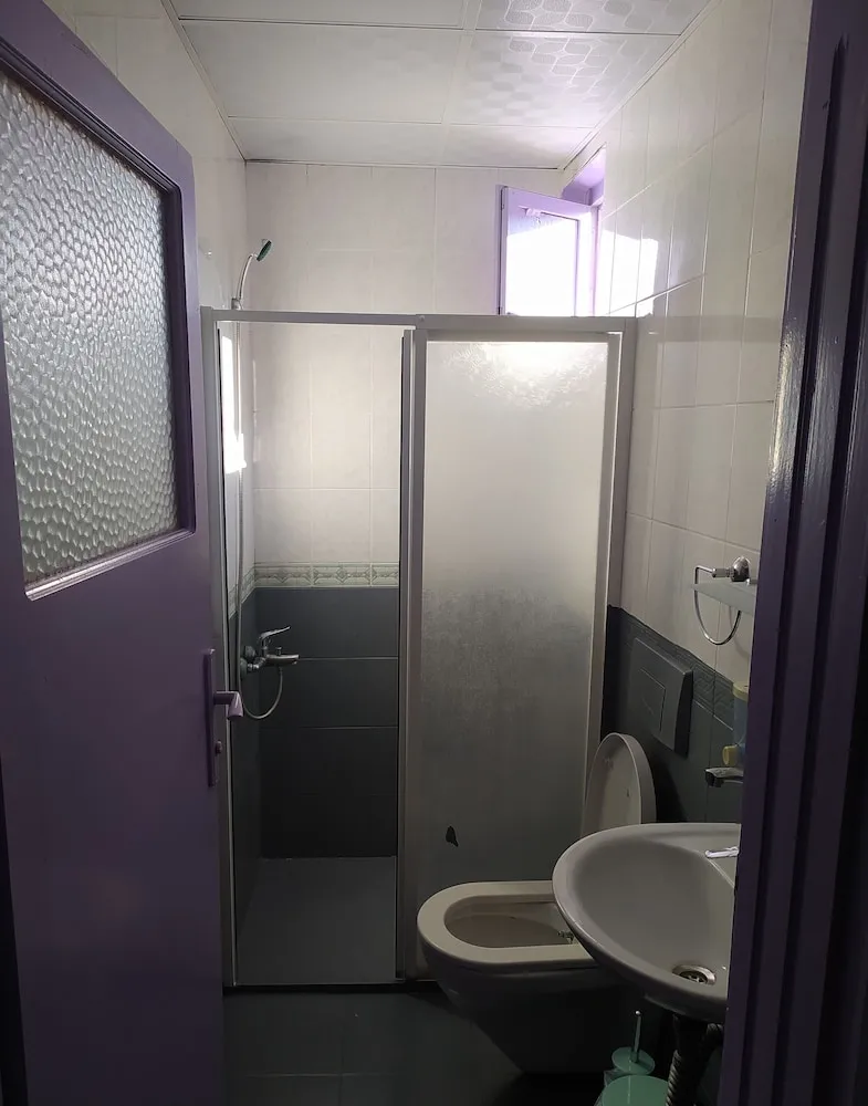 Lilac Room