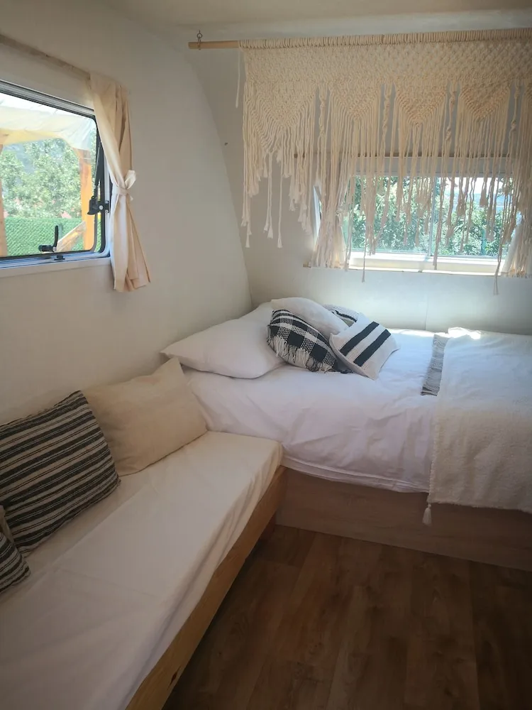 Design Tek Büyük Yataklı Oda