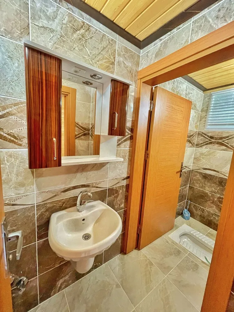 Deluxe Süit, Kısmi Göl Manzaralı