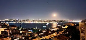 TaksimFlat