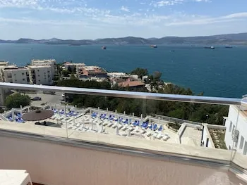 Roseira Hotels