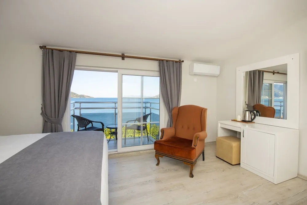 Standard Tek Büyük Yataklı Oda, Deniz Manzaralı