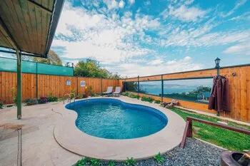 NAİLA BUNGALOV SAPANCA PRIVATE