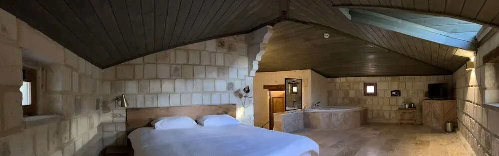 Deluxe Tek Büyük Yataklı Oda