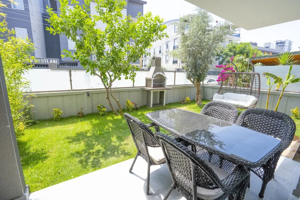 Garden Deluxe Room with Jacuzzi