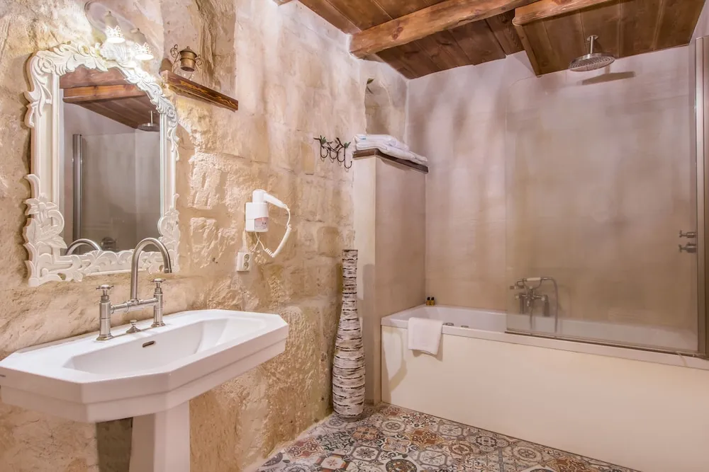 Superior Stone or Cave Room