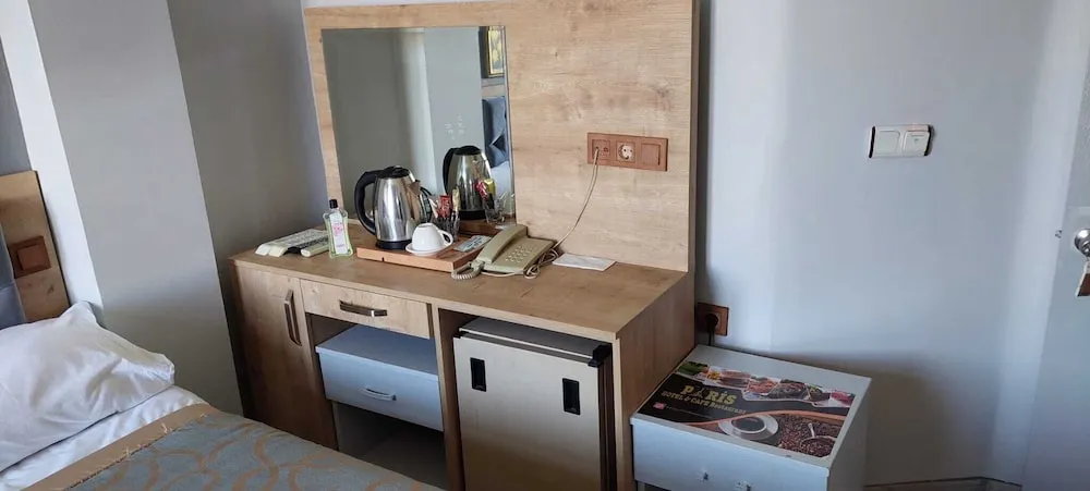 Economy Üç Kişilik Oda