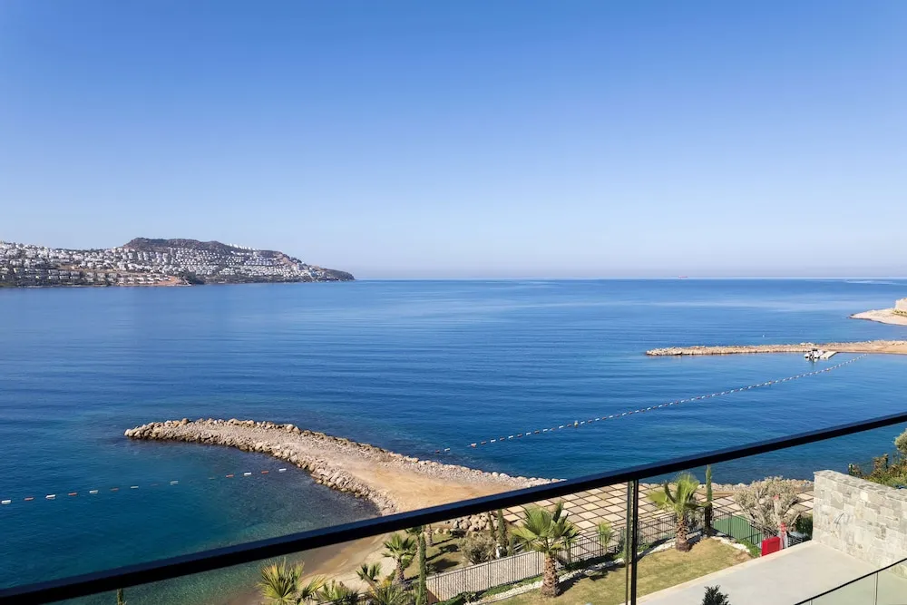 Oda, 1 En Büyük (King) Boy Yatak ve Çekyat, Balkon, Manzaralı
