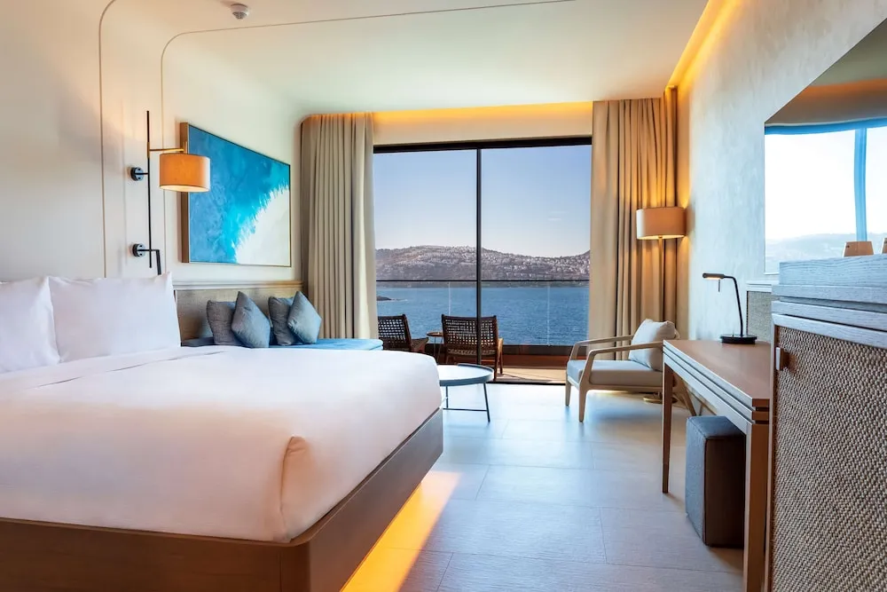 Oda, 1 En Büyük (King) Boy Yatak ve Çekyat, Balkon, Manzaralı