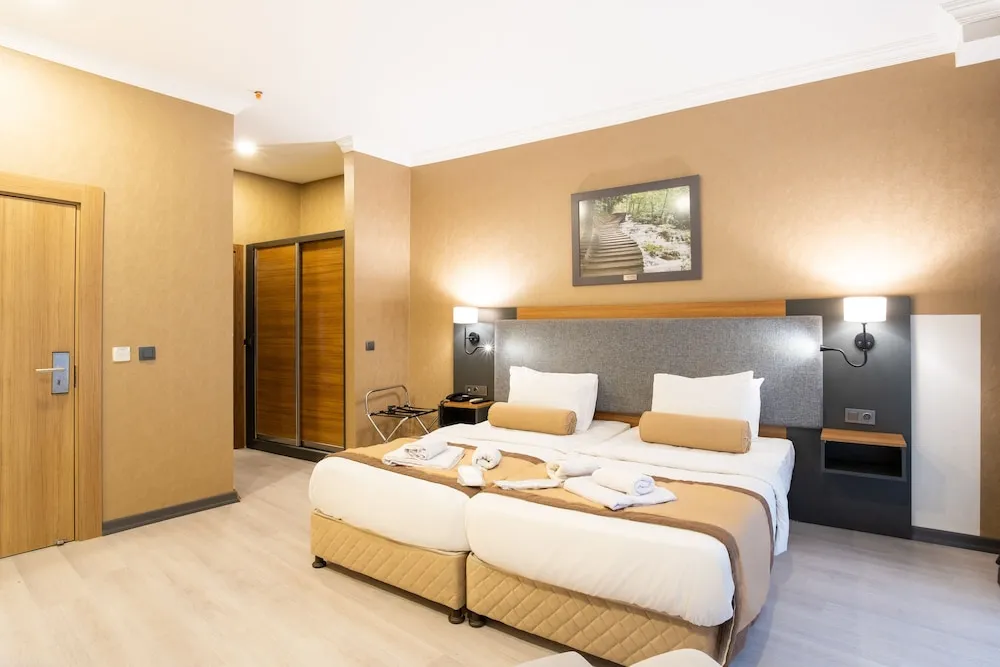 Executive Penthouse, 2 bedrooms, 2 living rooms