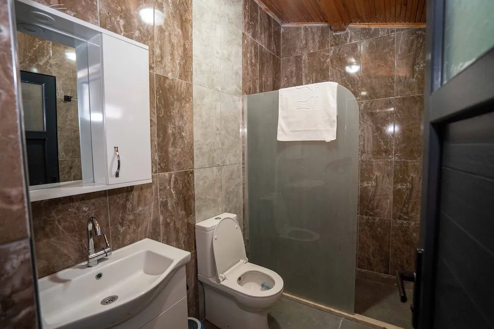 Basic Oda, Birden Çok Yatak, Deniz Manzaralı