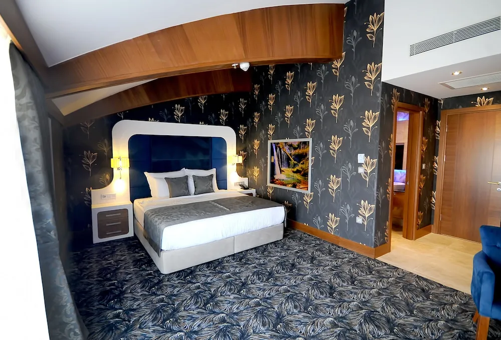 King Suite