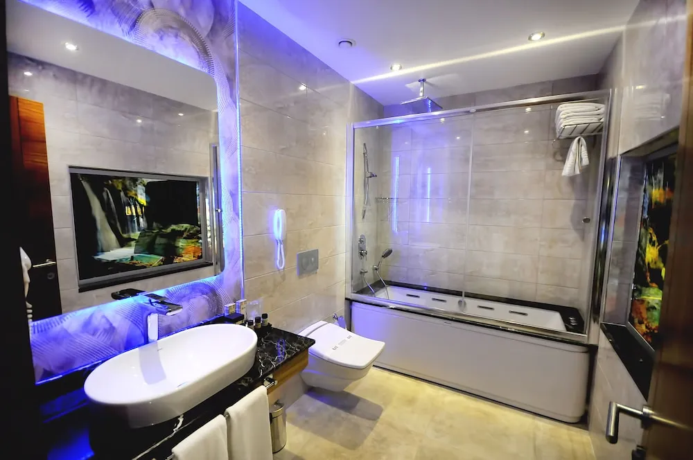 King Suite