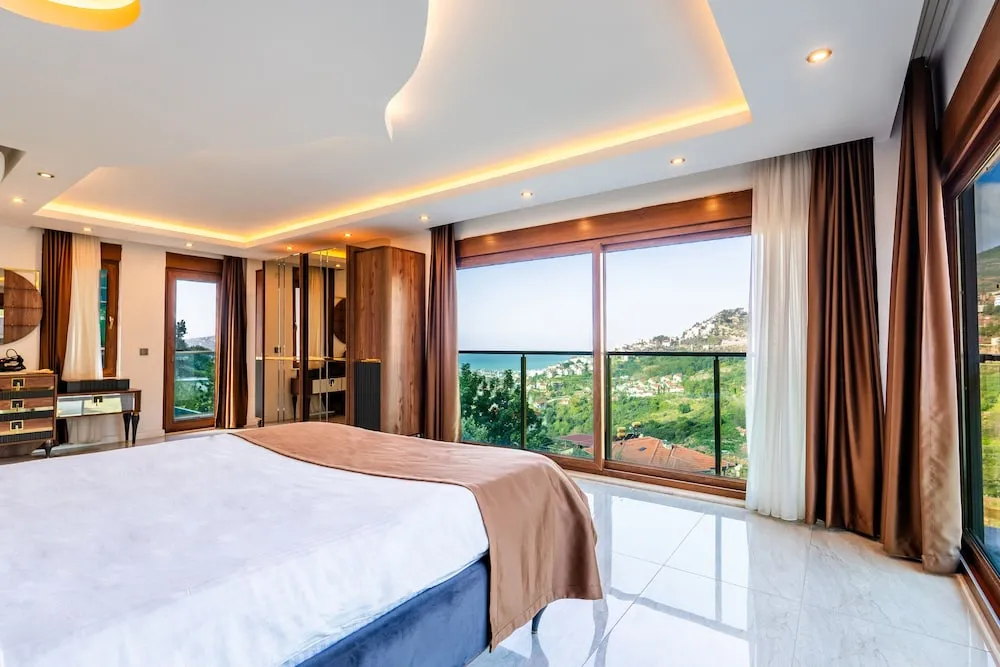 Deluxe Villa