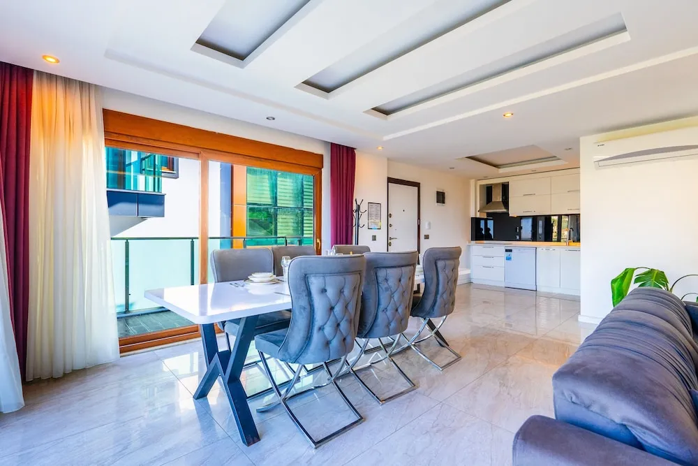 Deluxe Villa