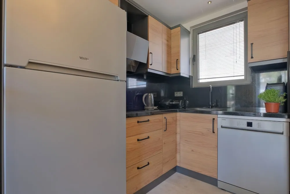 Deluxe Oda, Havuz Manzaralı