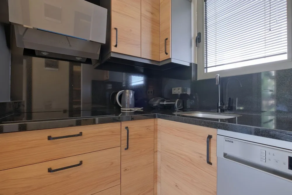 Deluxe Oda, Havuz Manzaralı