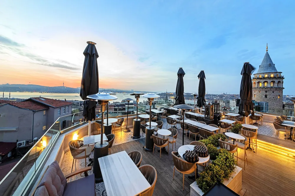 Deluxe Double Room with Galata Tower View