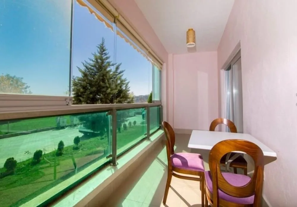 Family Süit, 1 Yatak Odası, Balkon, Bahçe Manzaralı