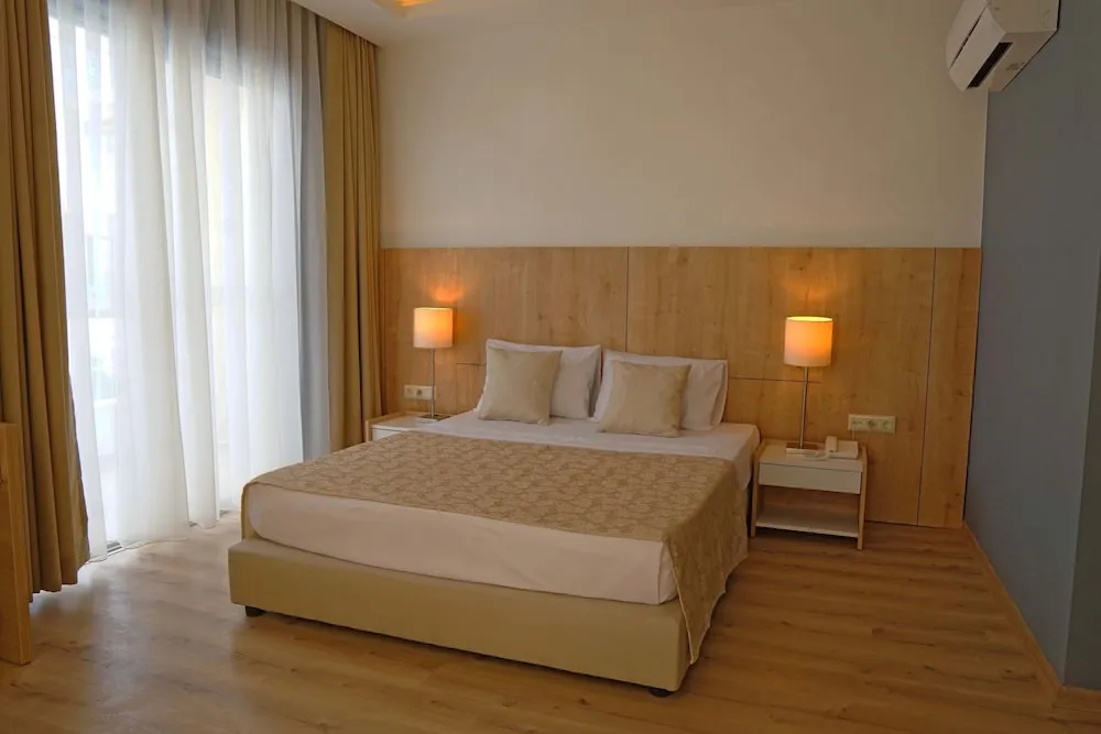 Superior Tek Büyük Yataklı Oda