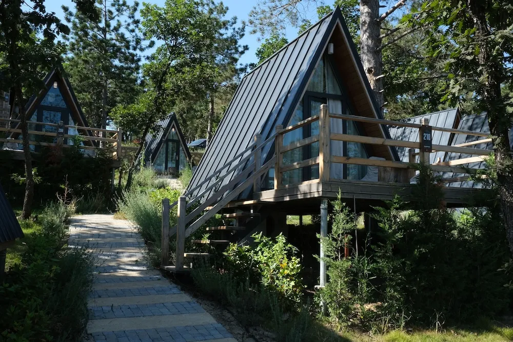 Glamping Twin