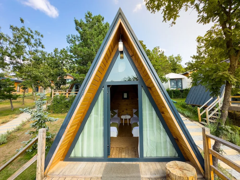 Glamping Twin