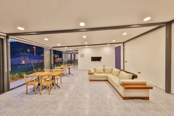 Thomas Suites Datça