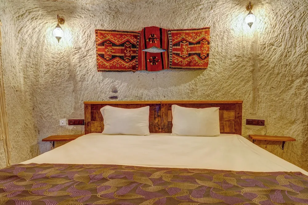 Deluxe Üç Kişilik Oda