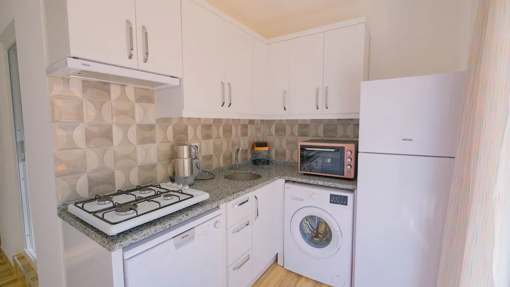 Elite Apart Daire, Balkon, Deniz Manzaralı