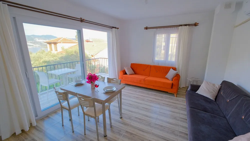 Elite Apart Daire, Balkon, Deniz Manzaralı