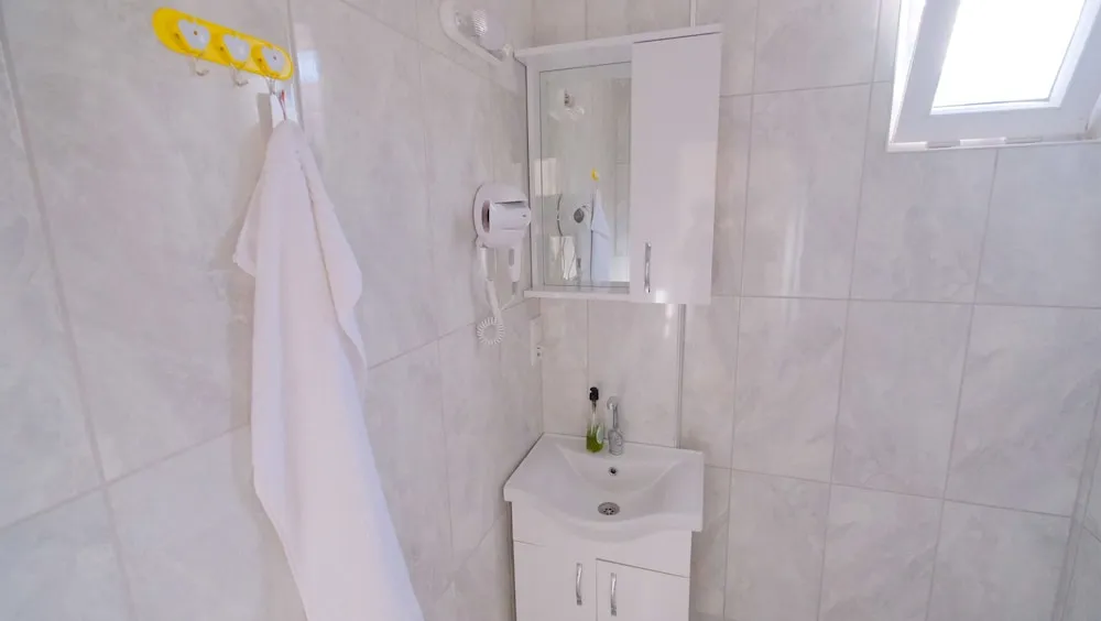 Standard Apart Daire, Balkon, Deniz Manzaralı