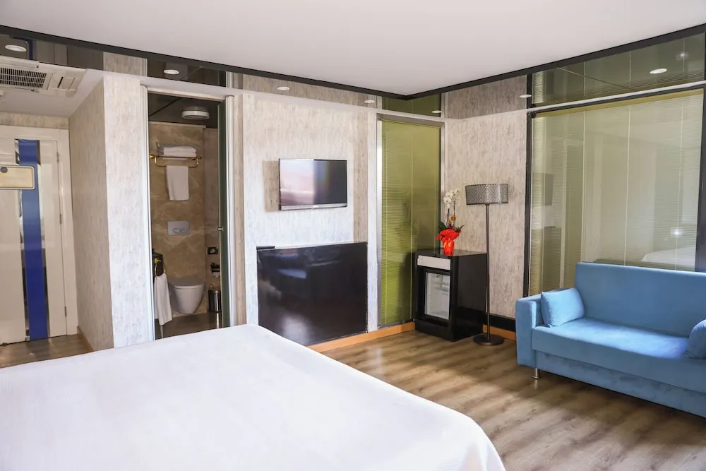 Room with Jacuzzi