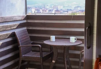 The Hera Platinum Hotel