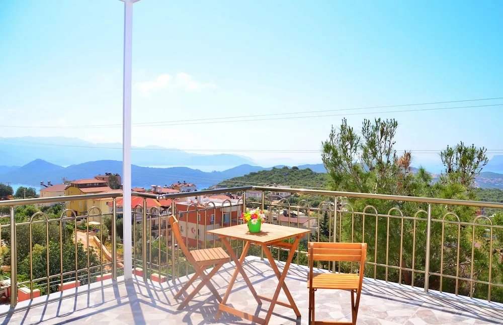 Deluxe Stüdyo, 1 Büyük (Queen) Boy Yatak ve Çekyat, Balkon/Veranda, Deniz Manzaralı