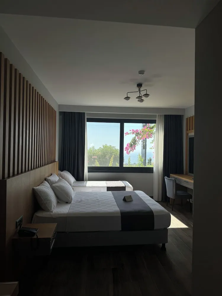 Standard Üç Kişilik Oda