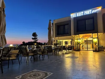 The Rest Port Argento