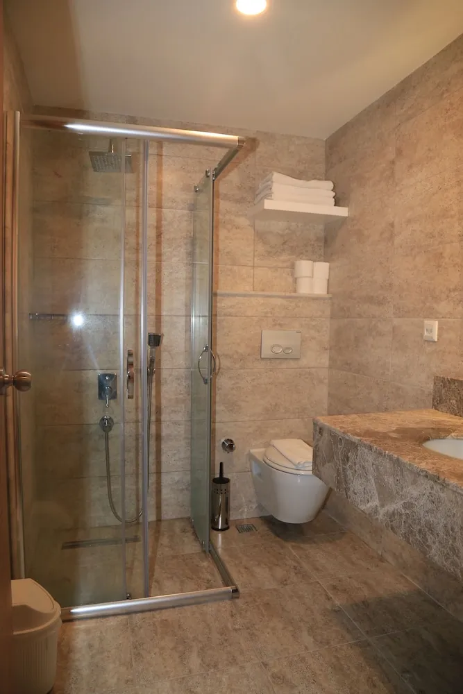 Standard Oda, Bahçe Manzaralı