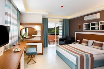 Lavia Hotels Kemer