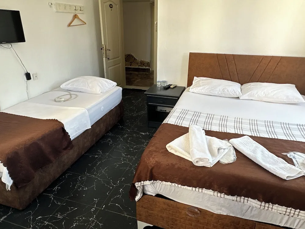 Standard Üç Kişilik Oda