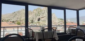 Otel İnci